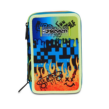 Carica l'immagine nel visualizzatore di Gallery, Astuccio 3 Zip Scribbled Flame Seven - 2026