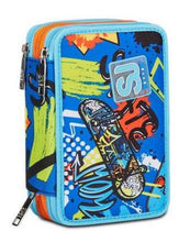 Carica l'immagine nel visualizzatore di Gallery, SEVEN ASTUCCIO 3 ZIP SJ GANG TRICKYLED BOY
