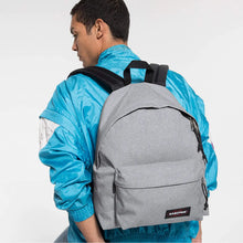 Carica l'immagine nel visualizzatore di Gallery, ZAINO EASTPACK PADDED SUNDAY GREY
